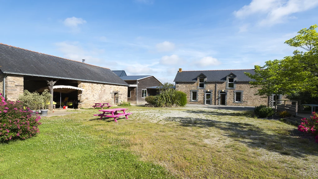 ESAT Val de Vay 1920x1080px